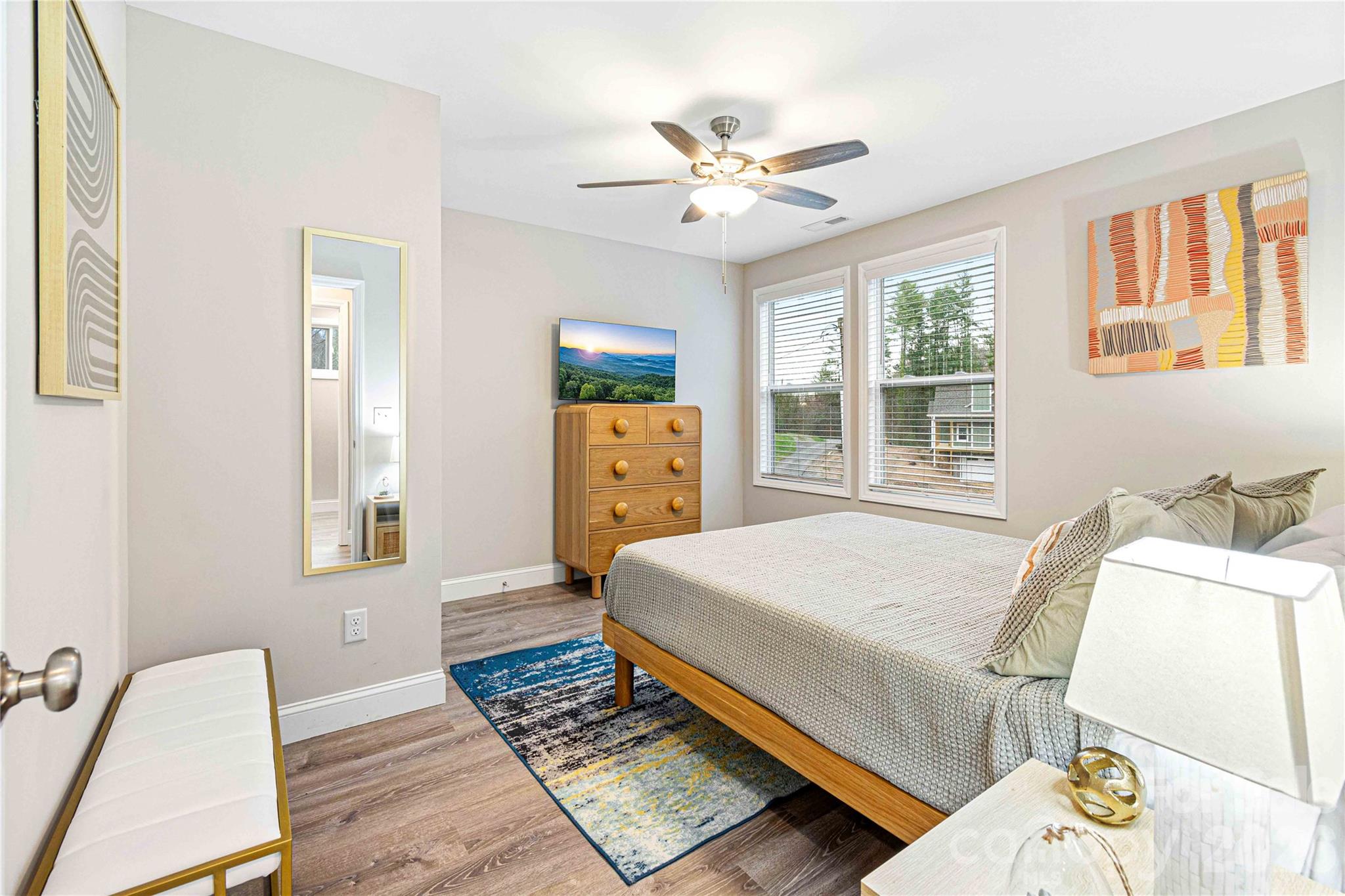 22 Daniel Road Asheville NC 28806