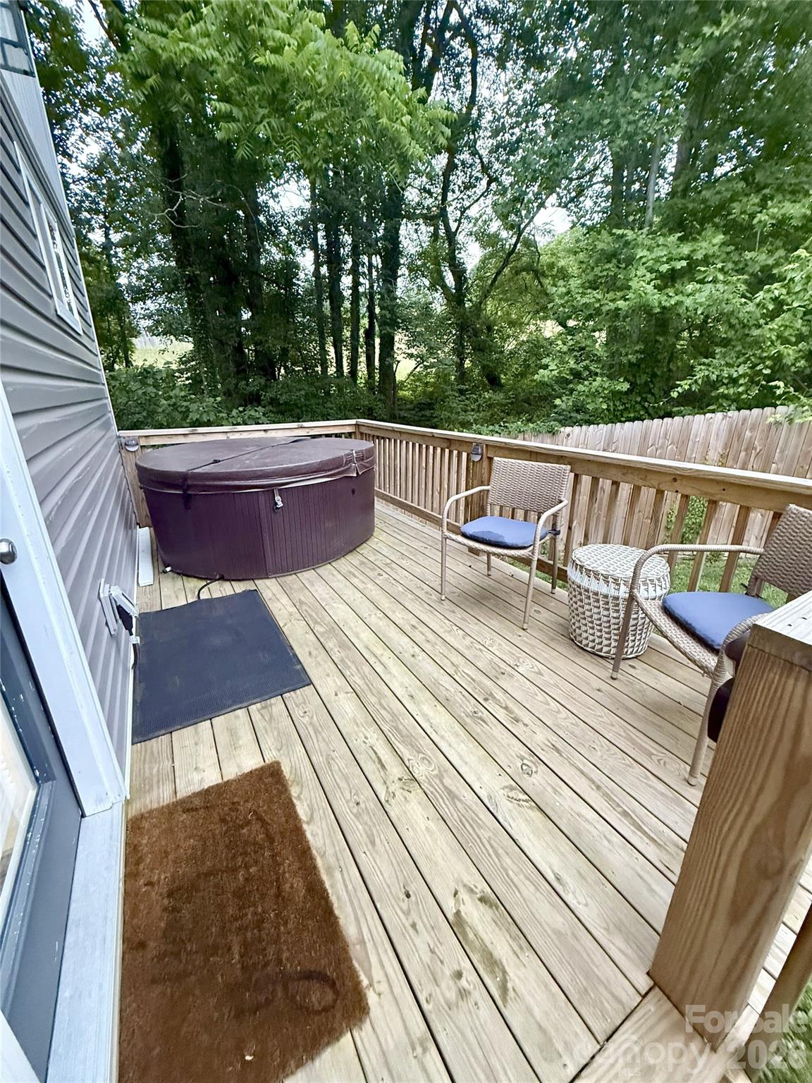 22 Daniel Road Asheville NC 28806