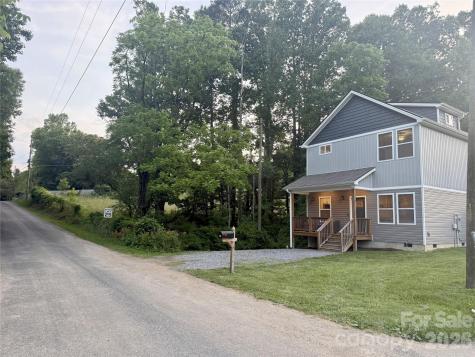 22 Daniel Road Asheville NC 28806