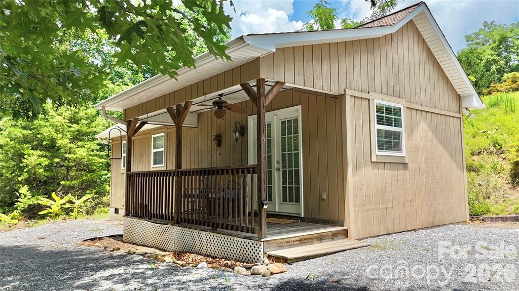 Marion NC, 37 Coyote Drive
