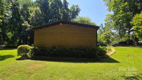 5832 Thompson Road Charlotte NC 28216