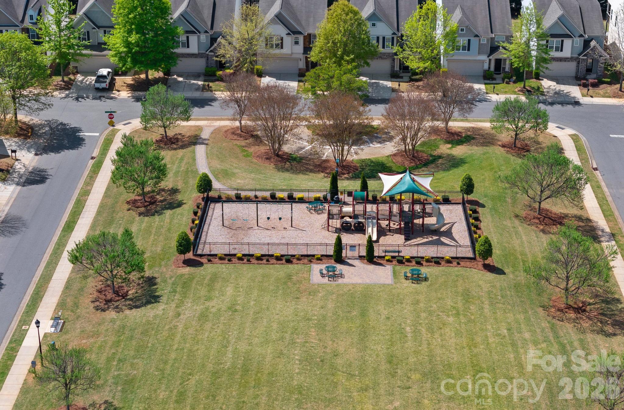 2207 Whitford Lane Charlotte NC 28210