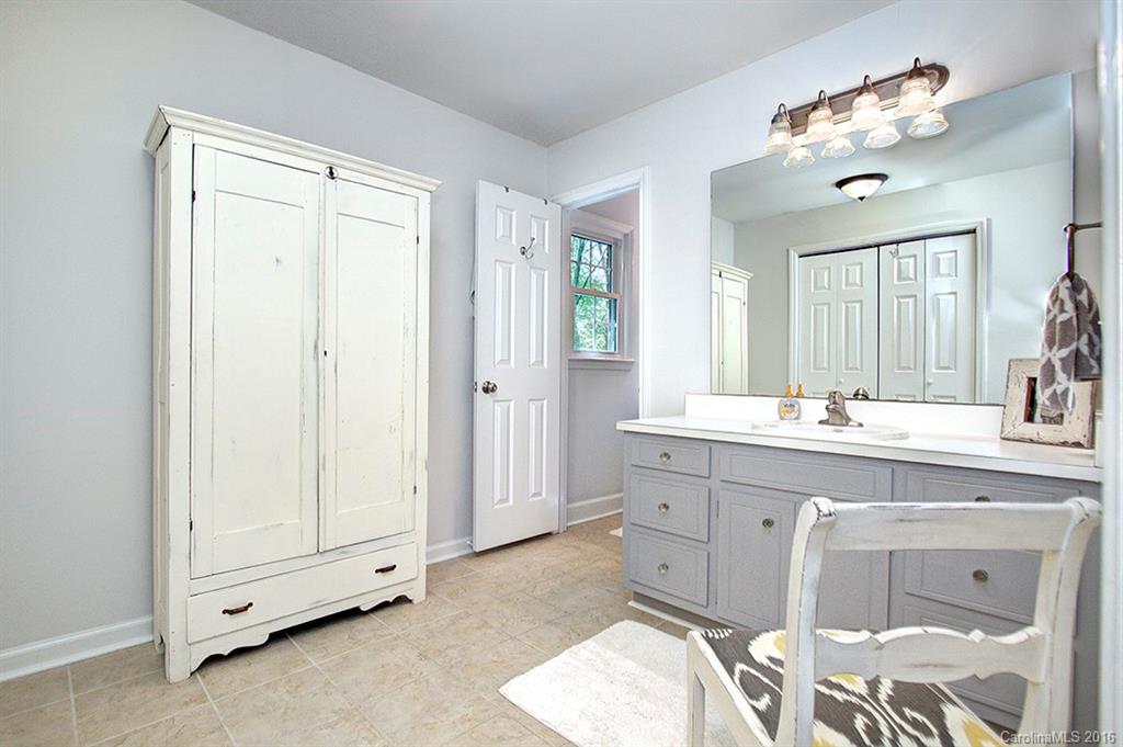 7601 Covey Chase Drive Charlotte NC 28210