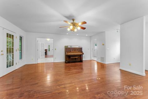 90 Wilds Cove Road Franklin NC 28734