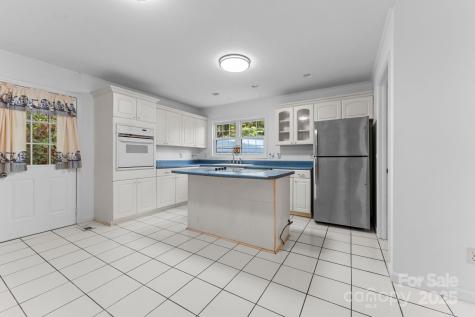 90 Wilds Cove Road Franklin NC 28734