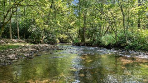 90 Wilds Cove Road Franklin NC 28734