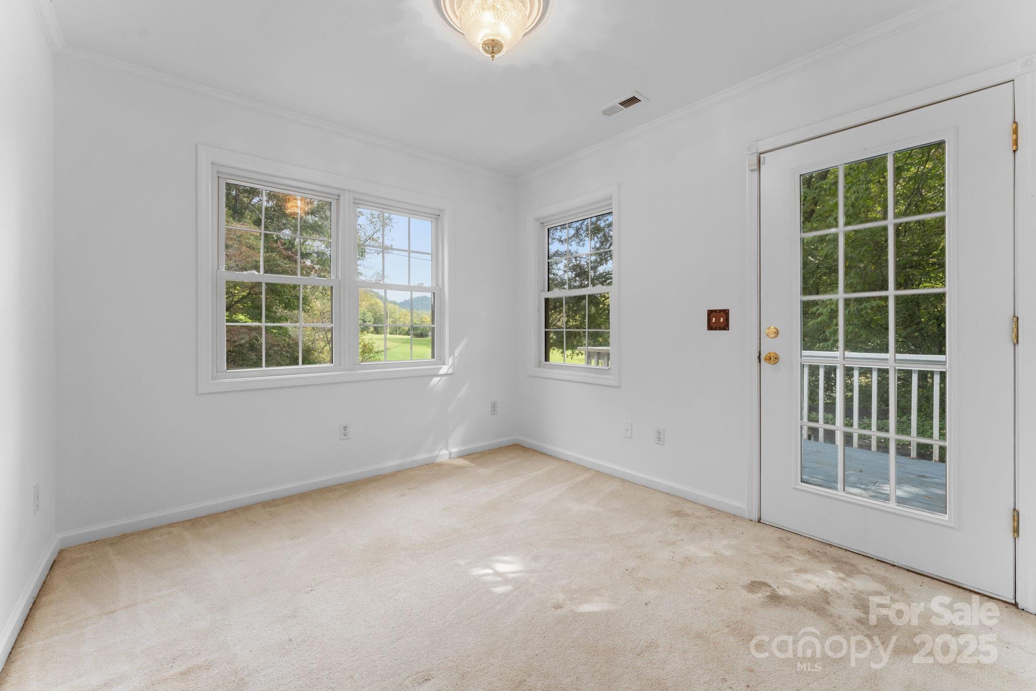 90 Wilds Cove Road Franklin NC 28734