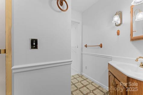 90 Wilds Cove Road Franklin NC 28734