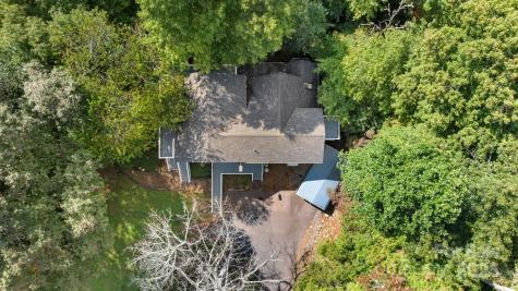 90 Wilds Cove Road Franklin NC 28734