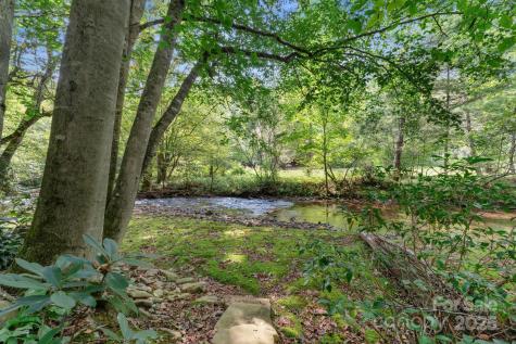 90 Wilds Cove Road Franklin NC 28734