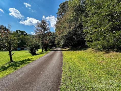 90 Wilds Cove Road Franklin NC 28734