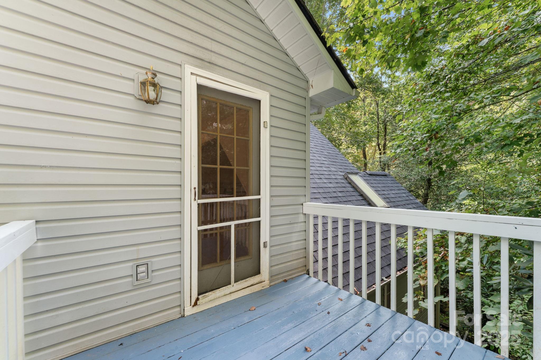 90 Wilds Cove Road Franklin NC 28734