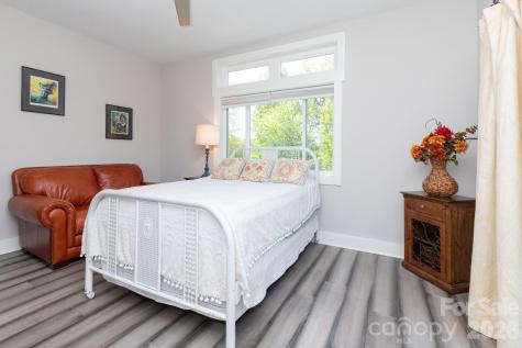 36 Spy Pointe Lane Fletcher NC 28732
