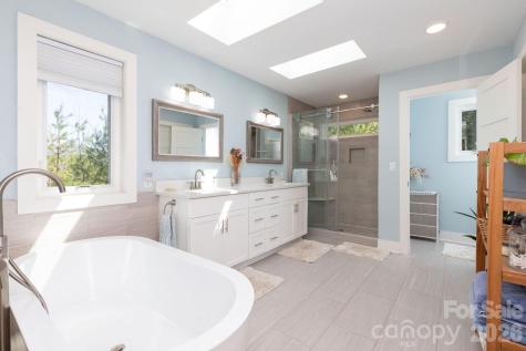 36 Spy Pointe Lane Fletcher NC 28732