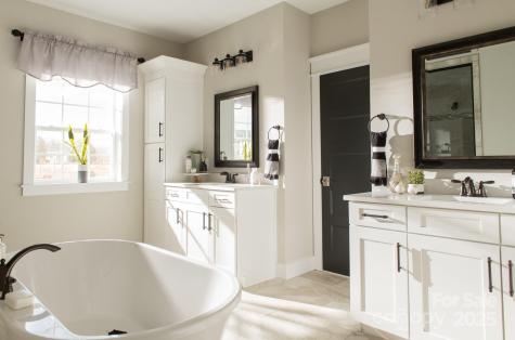 837 Lake Forest Drive Belmont NC 28012