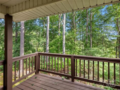 105 Farm Lane Mills River NC 28759