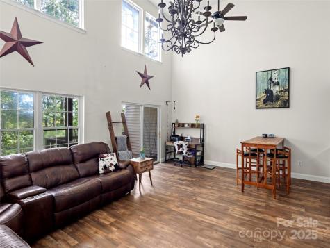 105 Farm Lane Mills River NC 28759