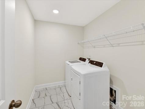 3869 Center Place Drive Harrisburg NC 28075