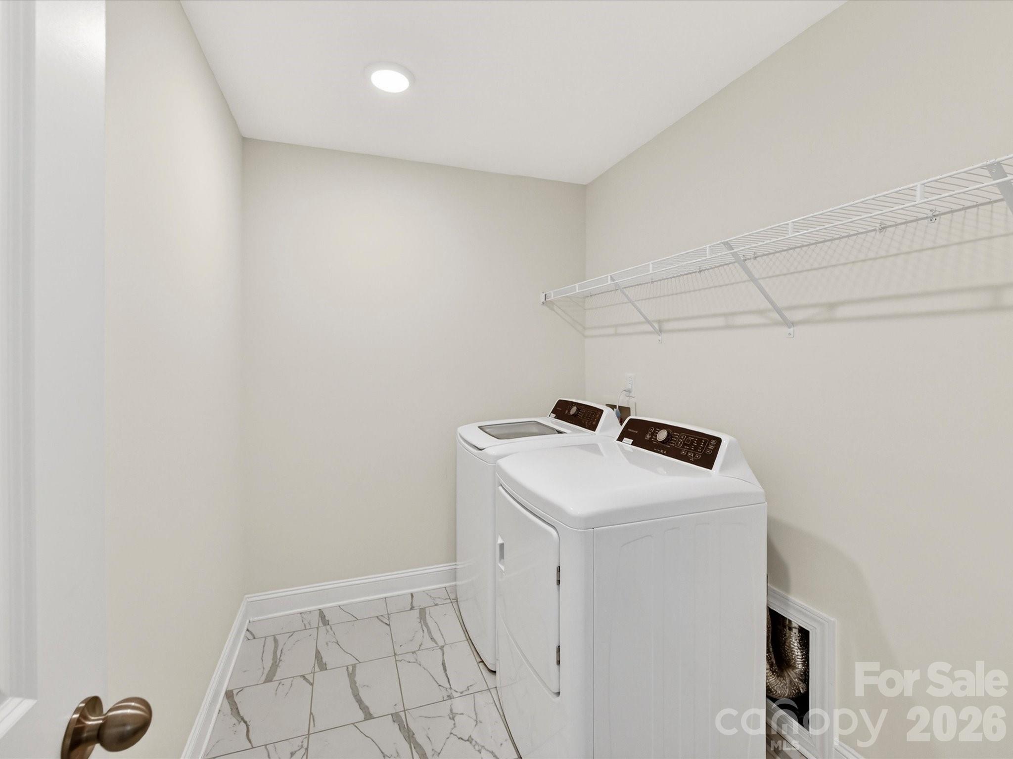 3869 Center Place Drive Harrisburg NC 28075
