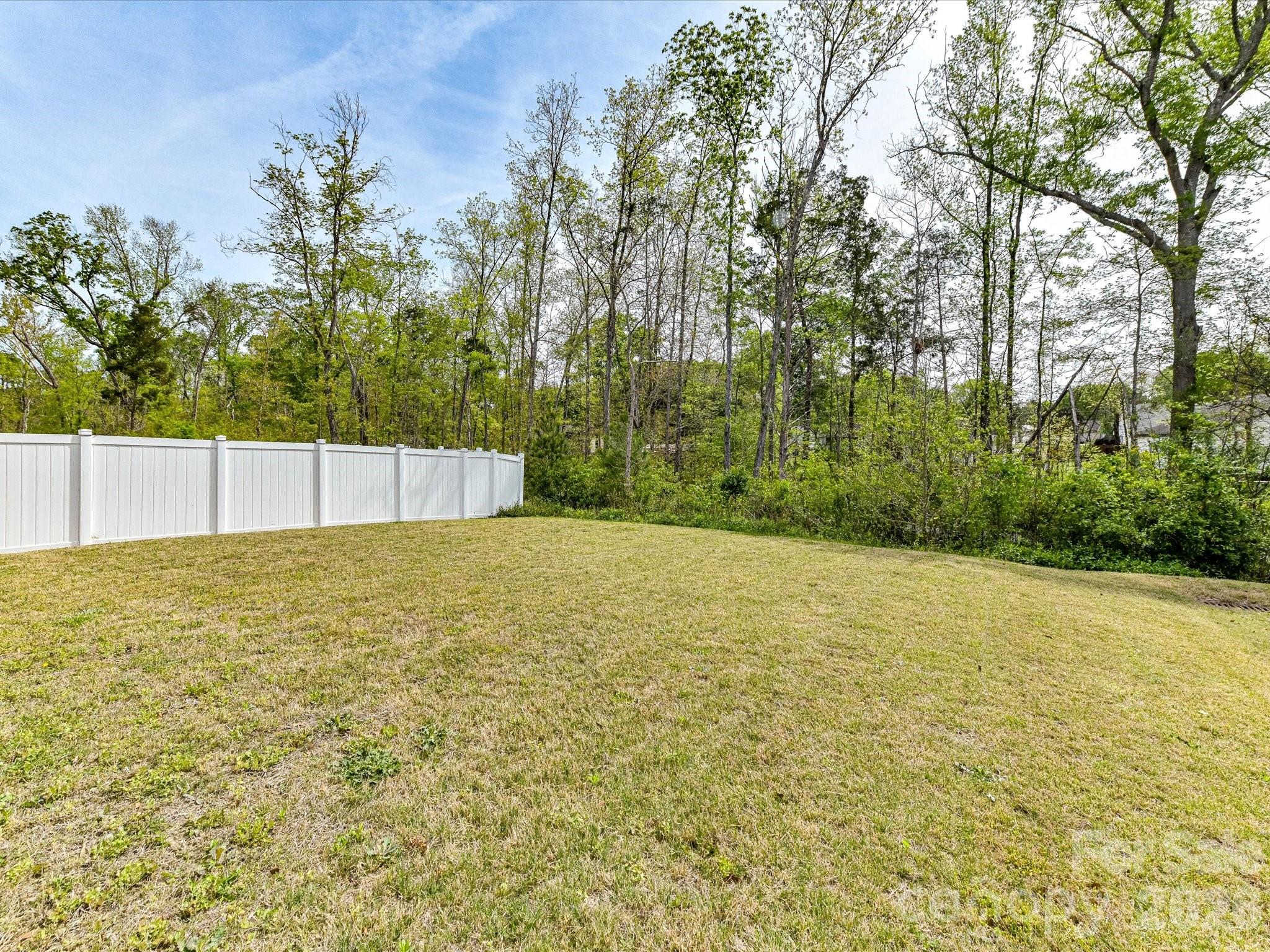 3869 Center Place Drive Harrisburg NC 28075