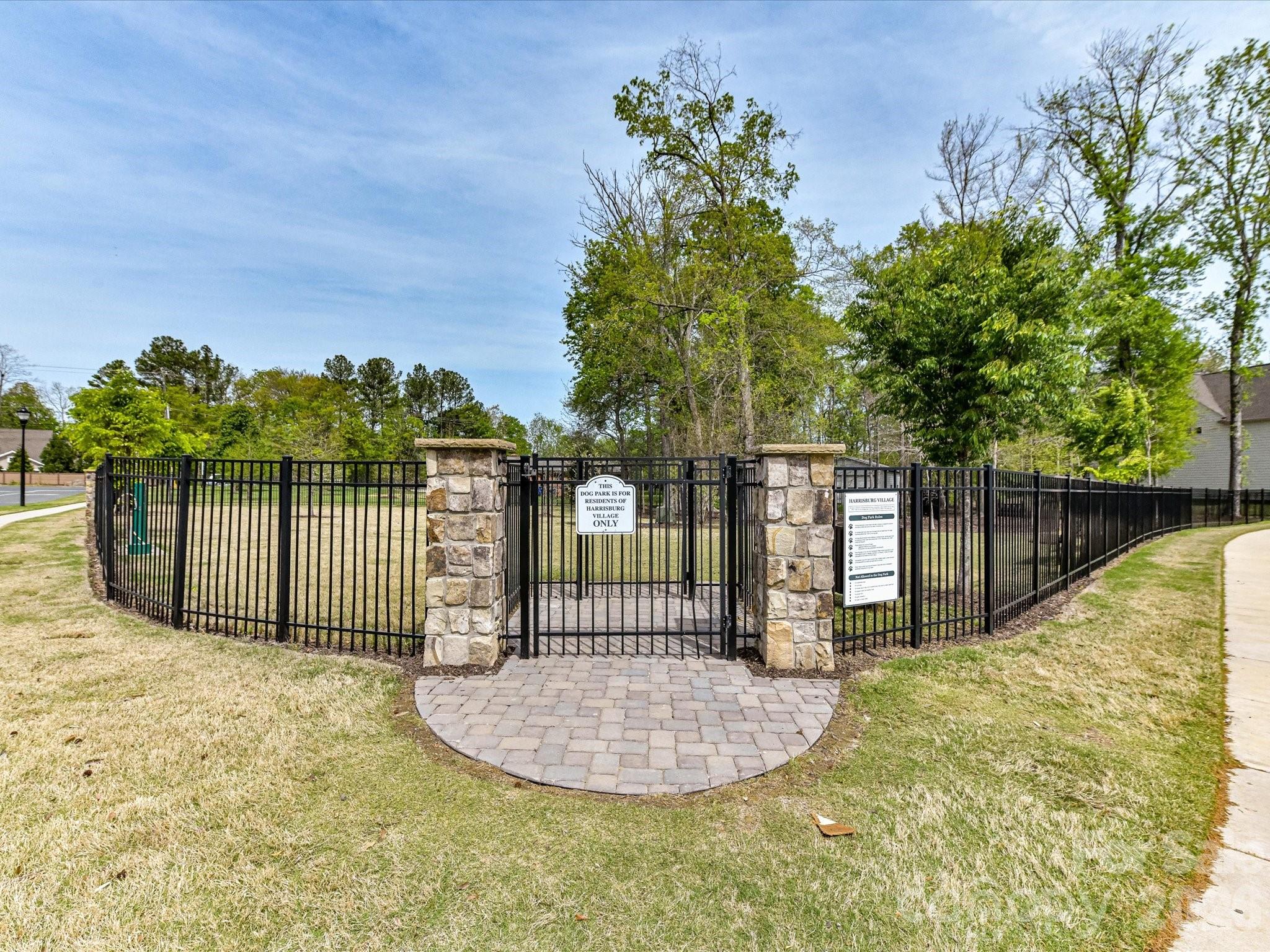 3869 Center Place Drive Harrisburg NC 28075