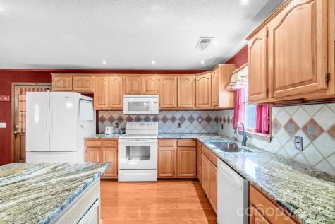 1295 Cattle Ridge Road Cheraw SC 29520