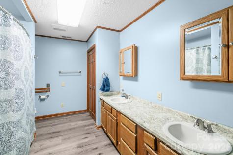 1295 Cattle Ridge Road Cheraw SC 29520