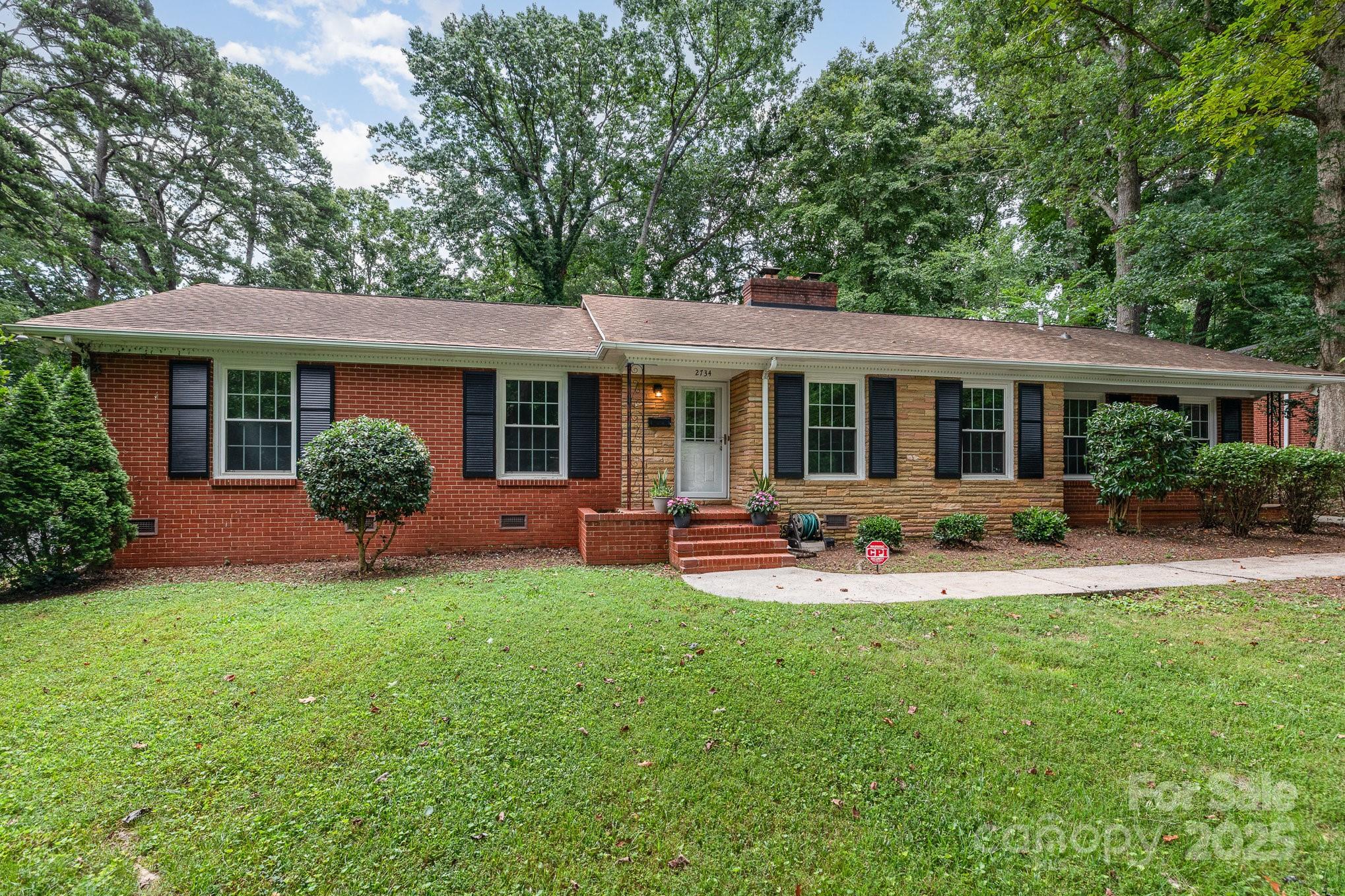 2734 Dunlavin Way Charlotte NC 28205
