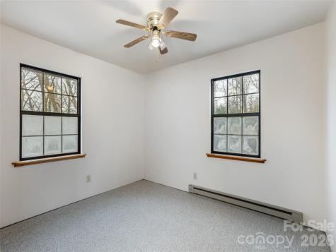 752 Burnside Trail Hendersonville NC 28792