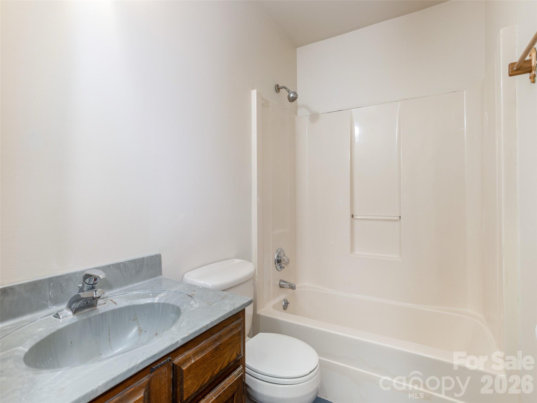 752 Burnside Trail Hendersonville NC 28792