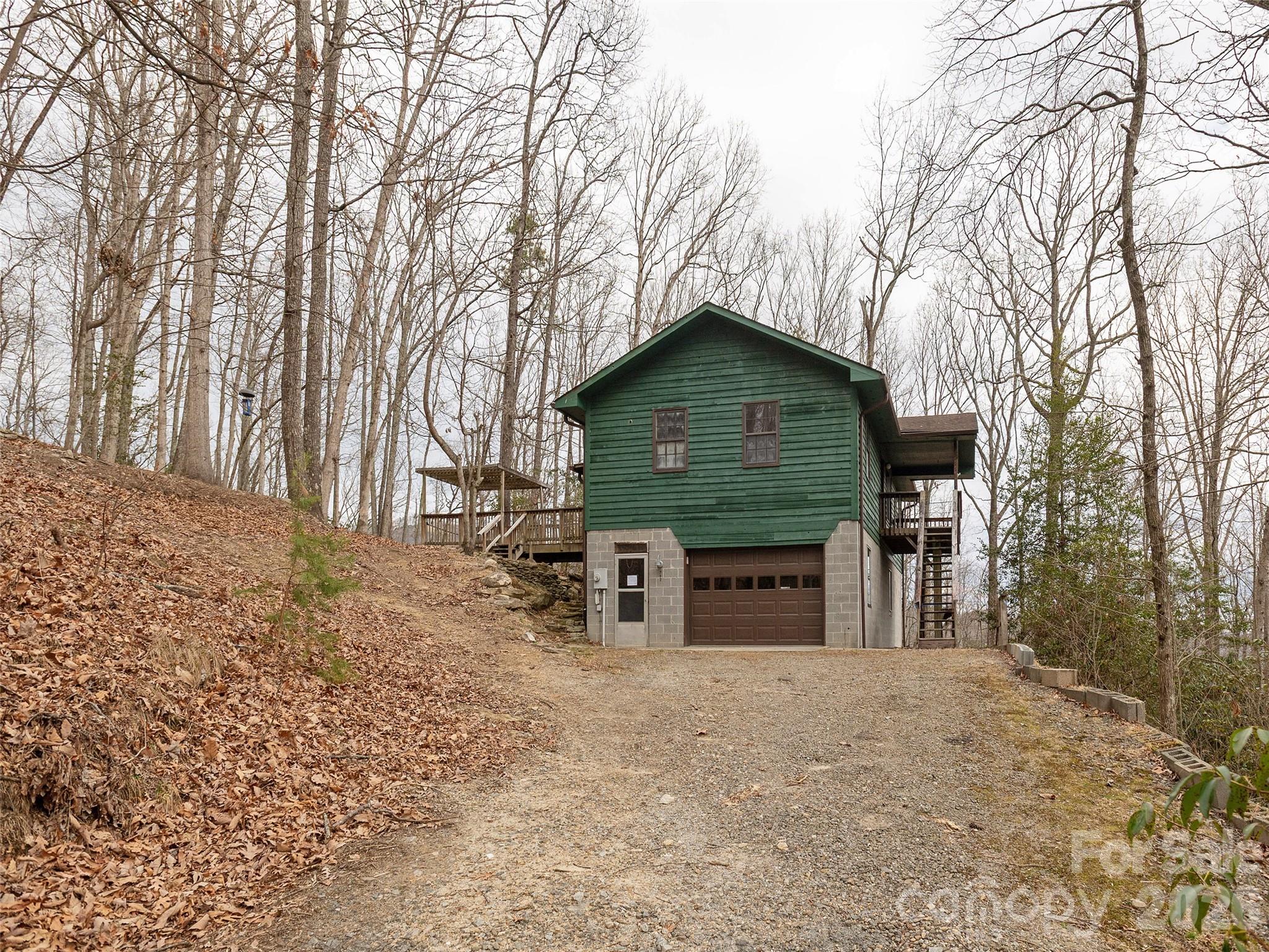 752 Burnside Trail Hendersonville NC 28792