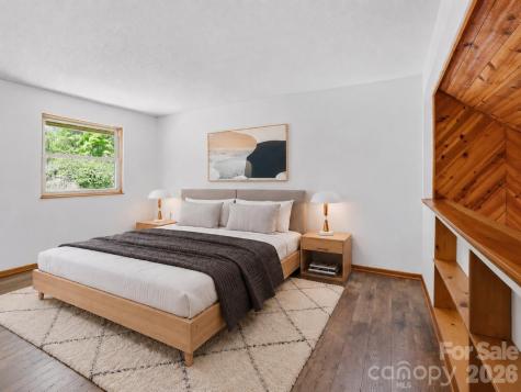207 Wood Dale Drive Hendersonville NC 28791