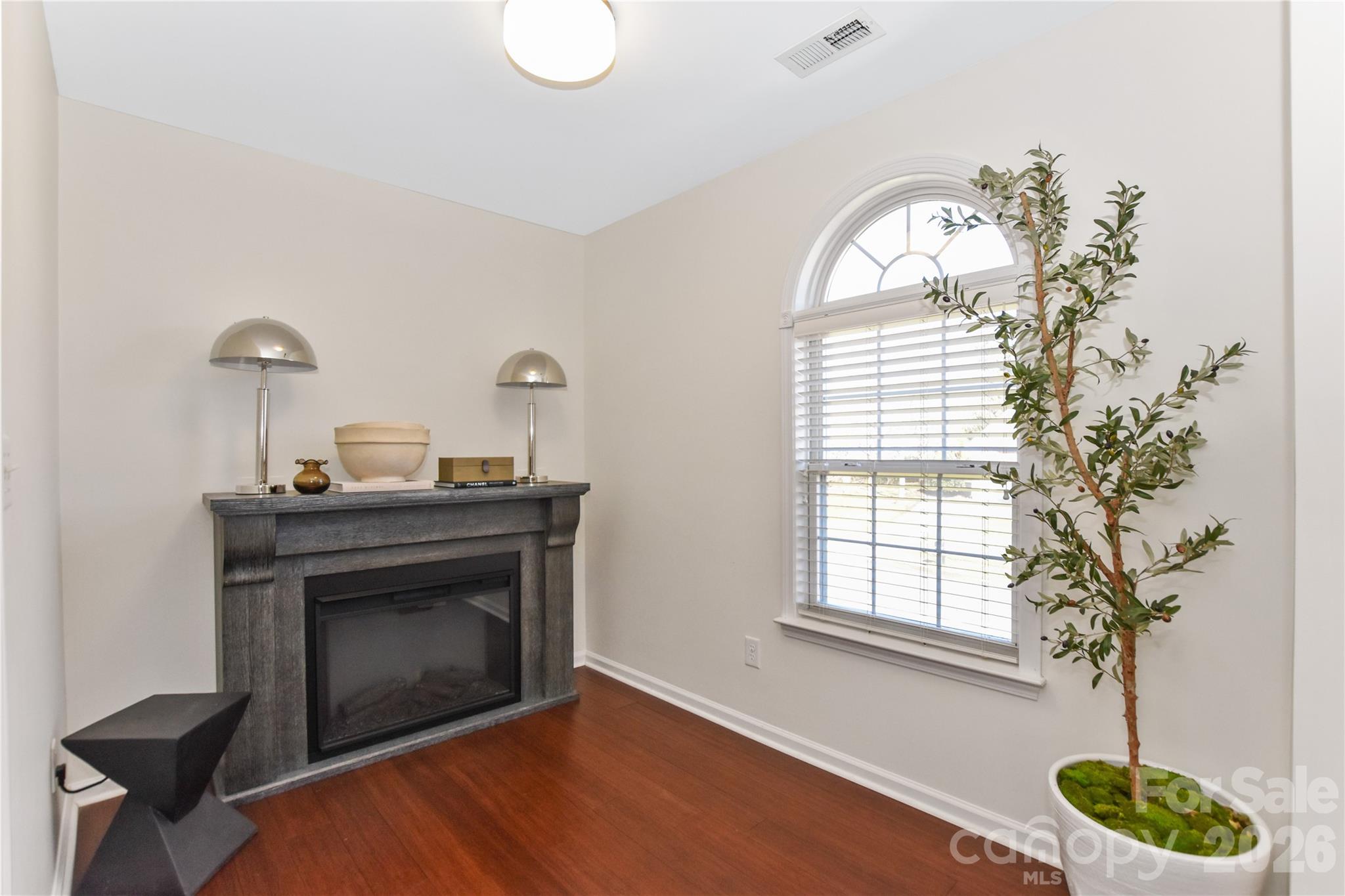 8127 Grahamson Lane Charlotte NC 28269
