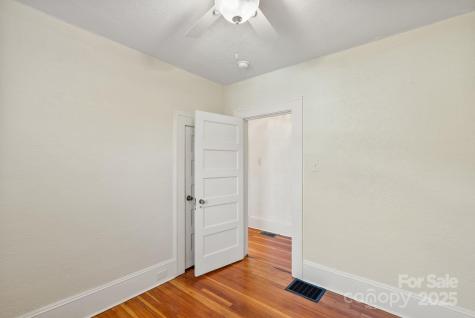 100 West Street Asheville NC 28801