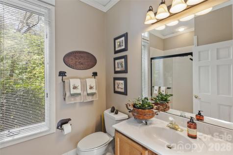 21 Laurel Wood Court Sapphire NC 28774