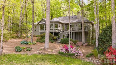 21 Laurel Wood Court Sapphire NC 28774