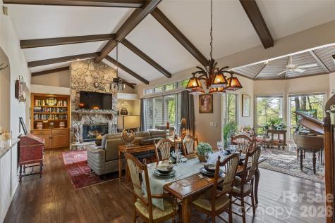 21 Laurel Wood Court Sapphire NC 28774