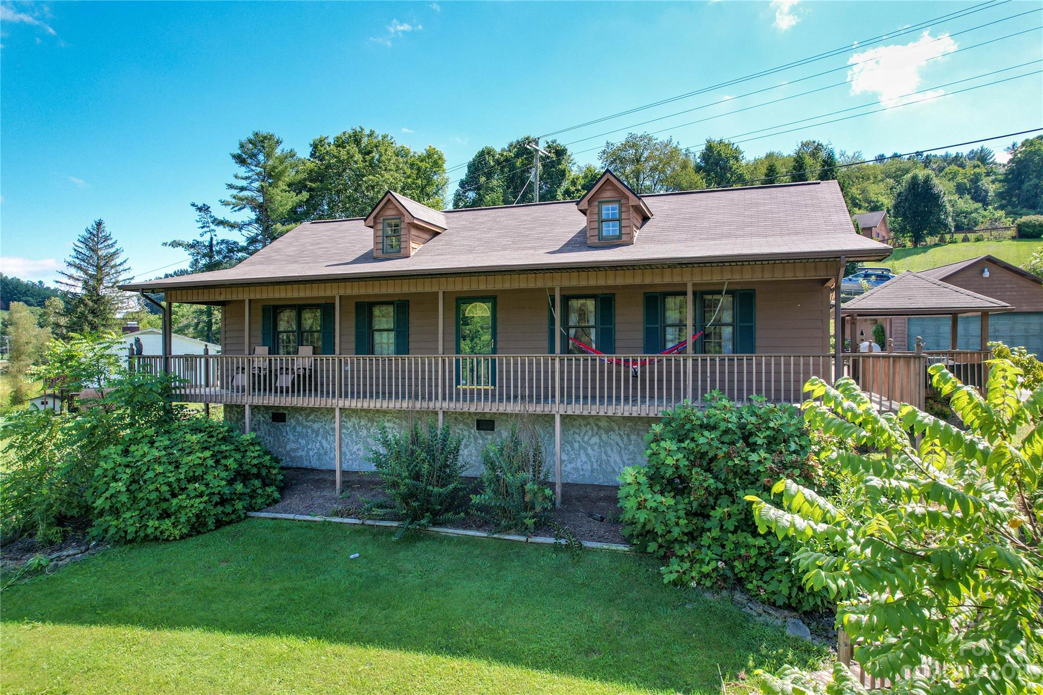 29 Stillwater Springs Road Burnsville NC 28714