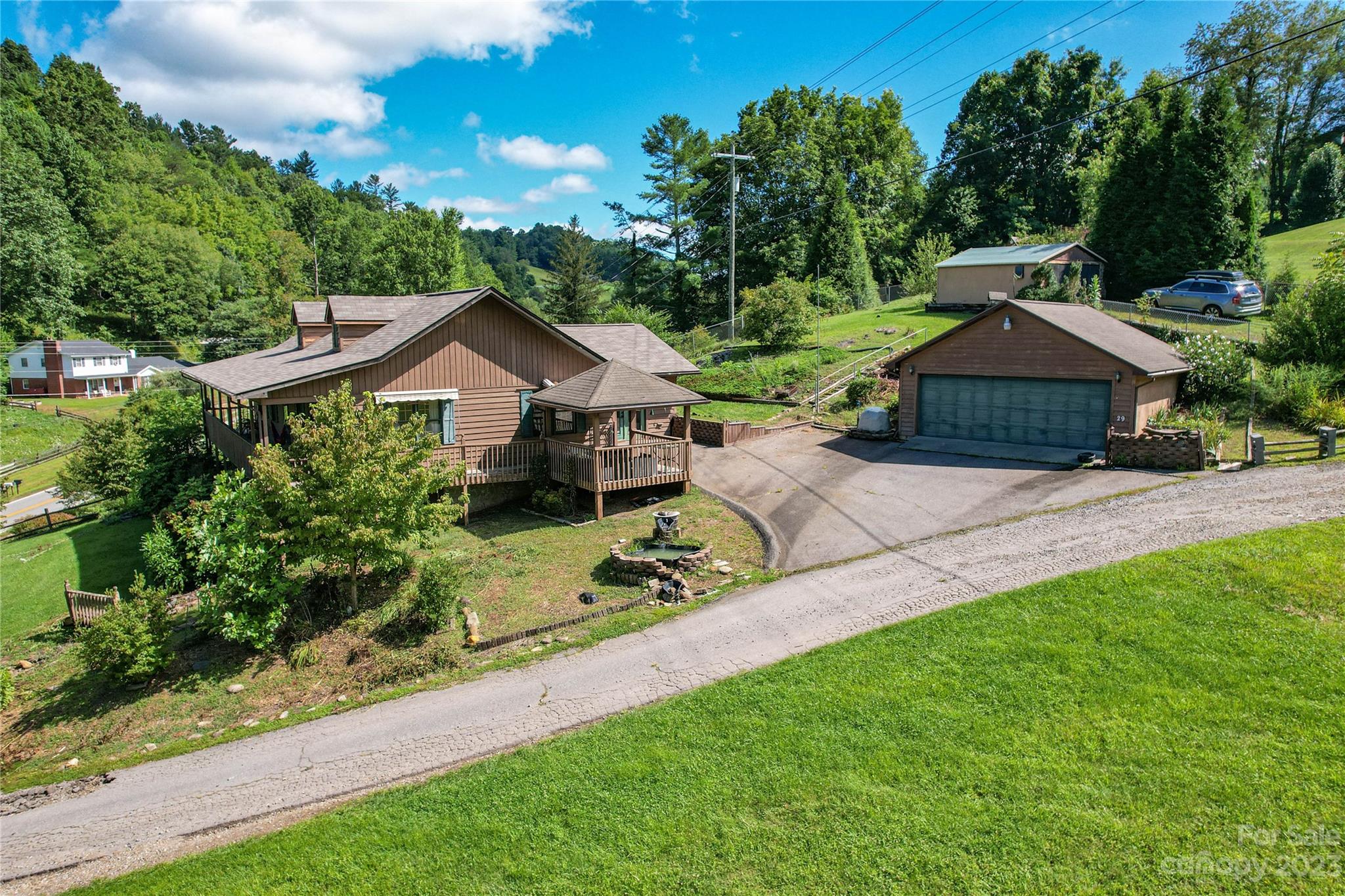 29 Stillwater Springs Road Burnsville NC 28714