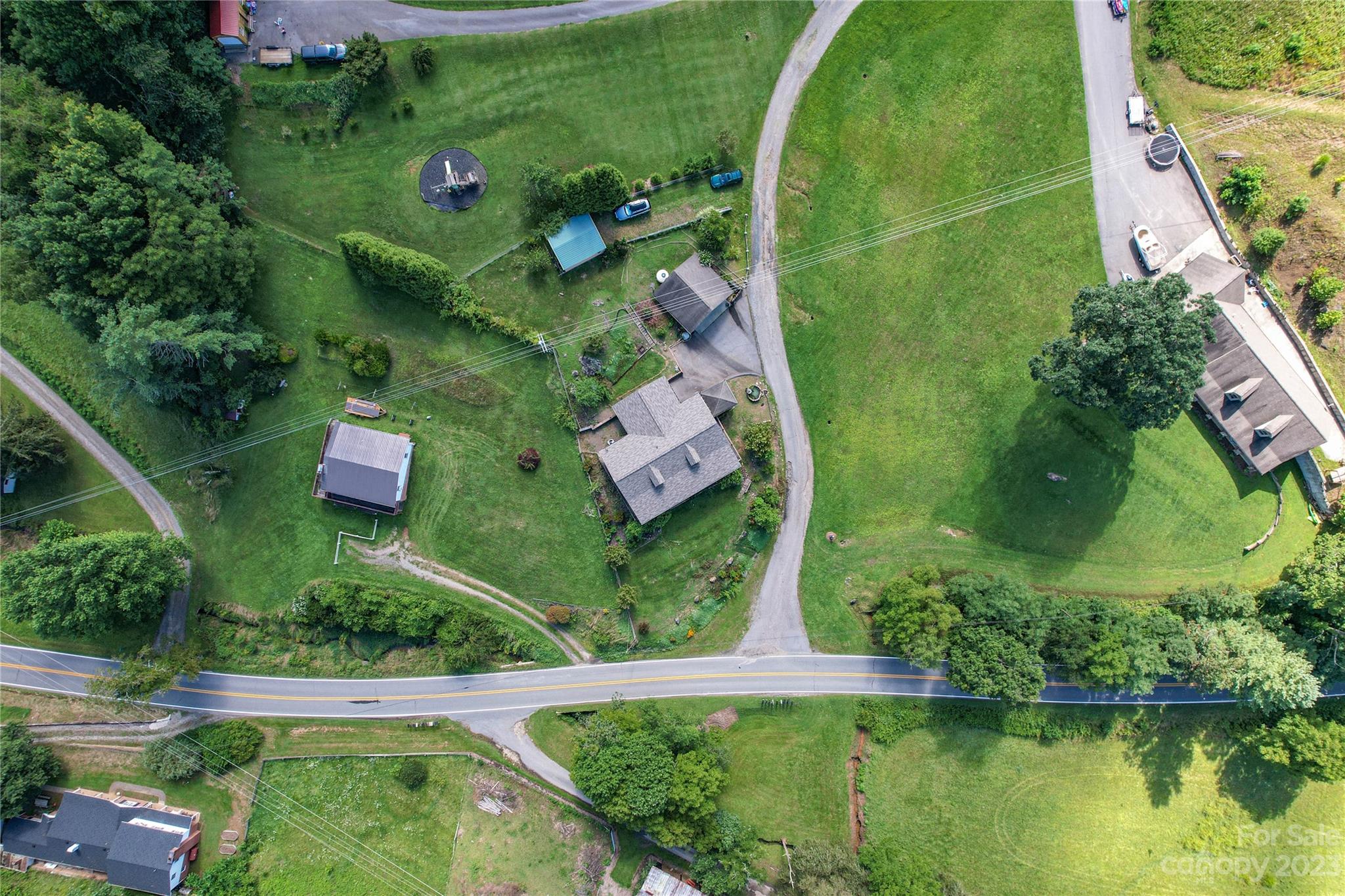 29 Stillwater Springs Road Burnsville NC 28714