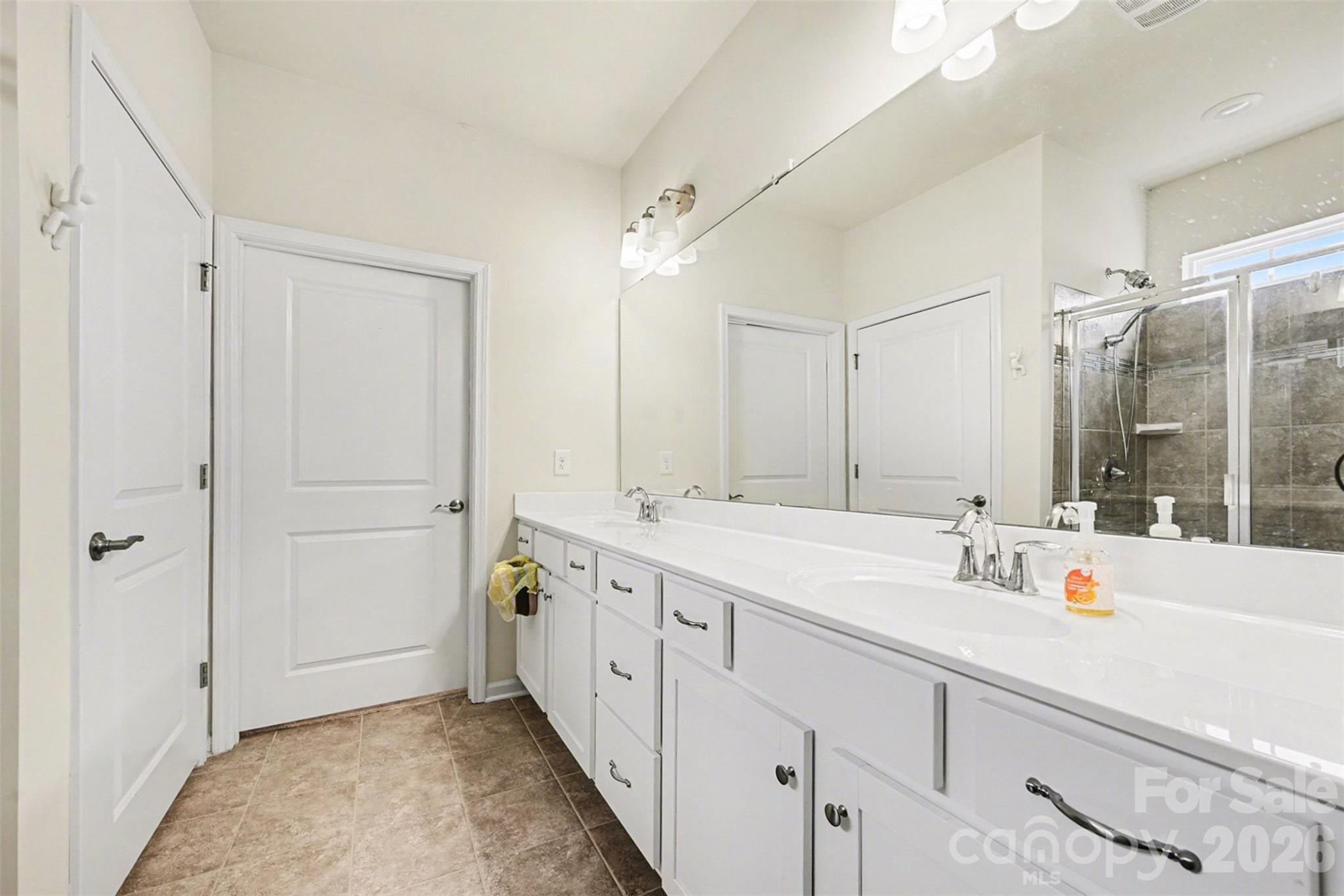 14204 Southbridge Forest Drive Charlotte NC 27273