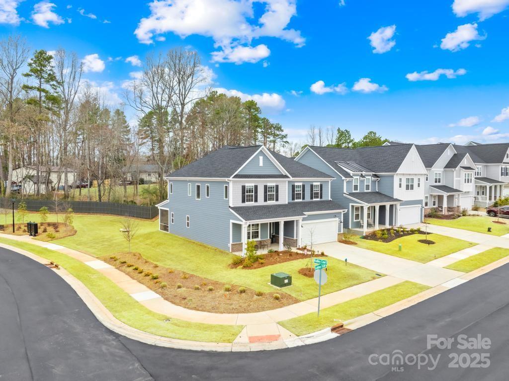 118 Golden Trail Mooresville NC 28115
