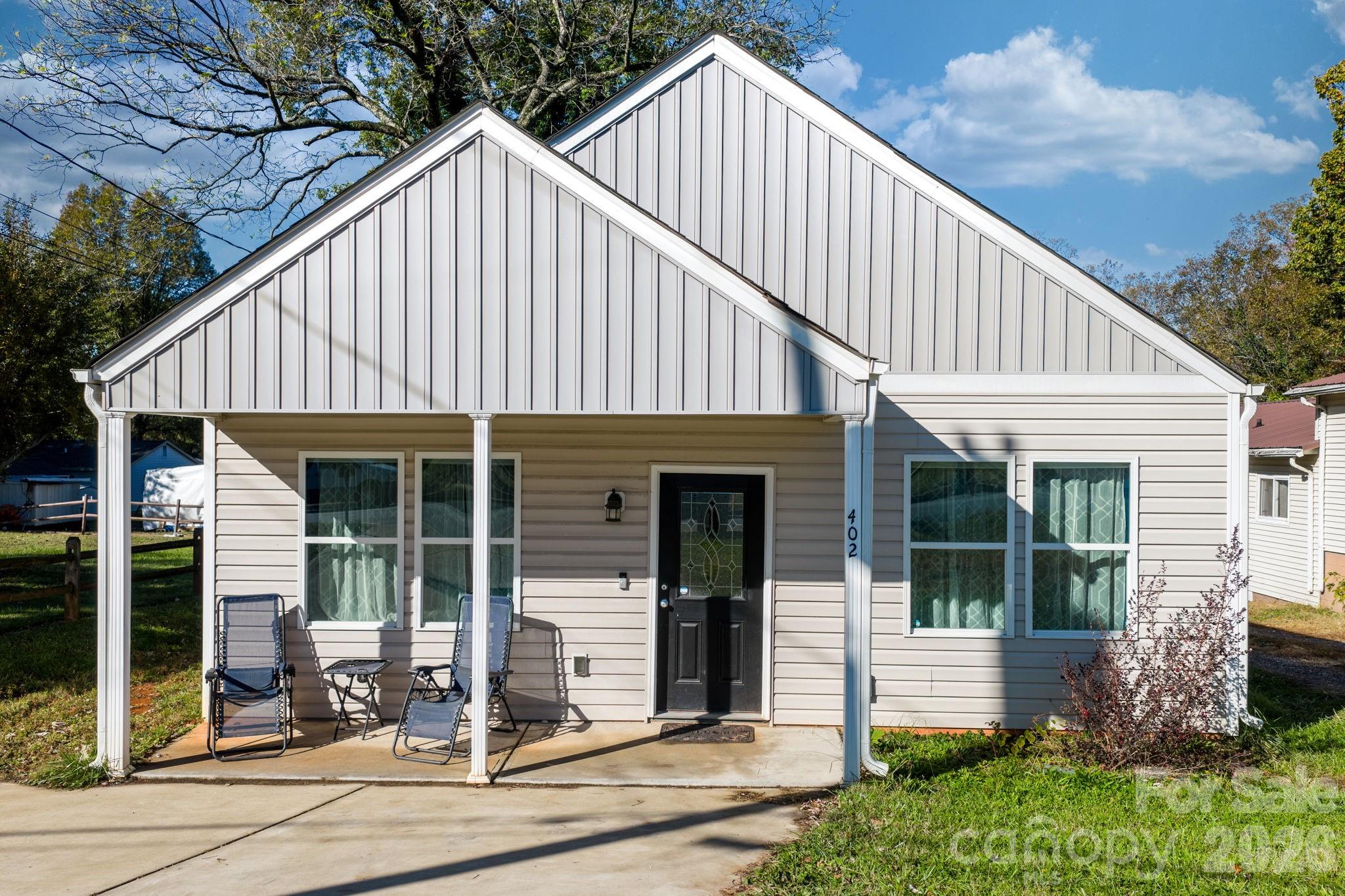 402 2nd Street SW Hickory NC 28602