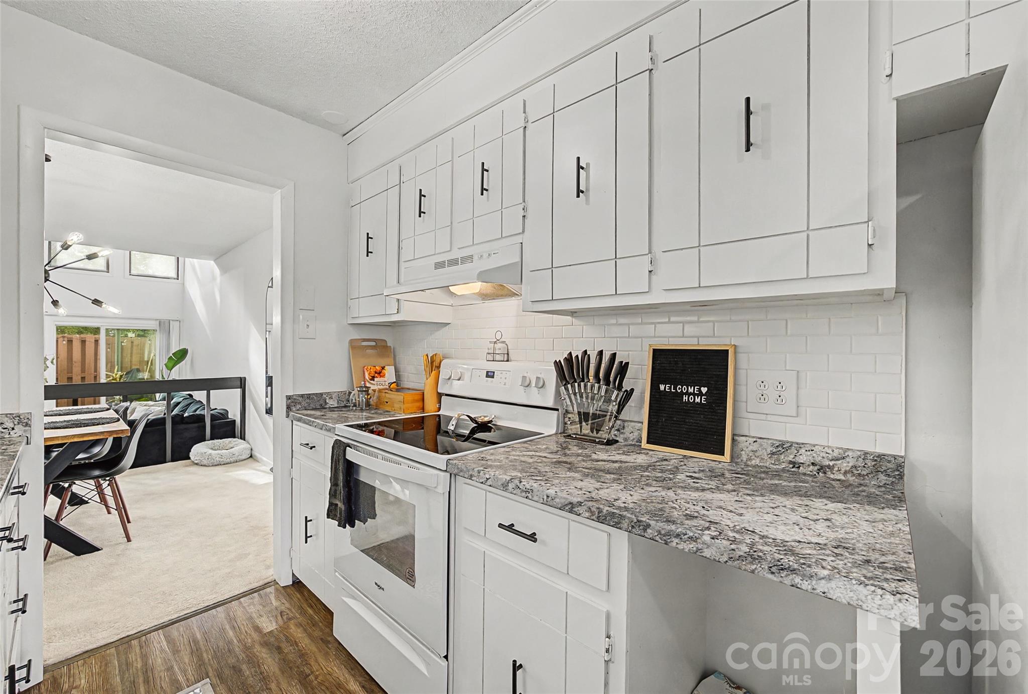 7911 Charter Oak Lane Charlotte NC 28226