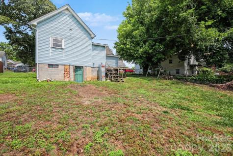 148 S Davie Drive Mocksville NC 27028