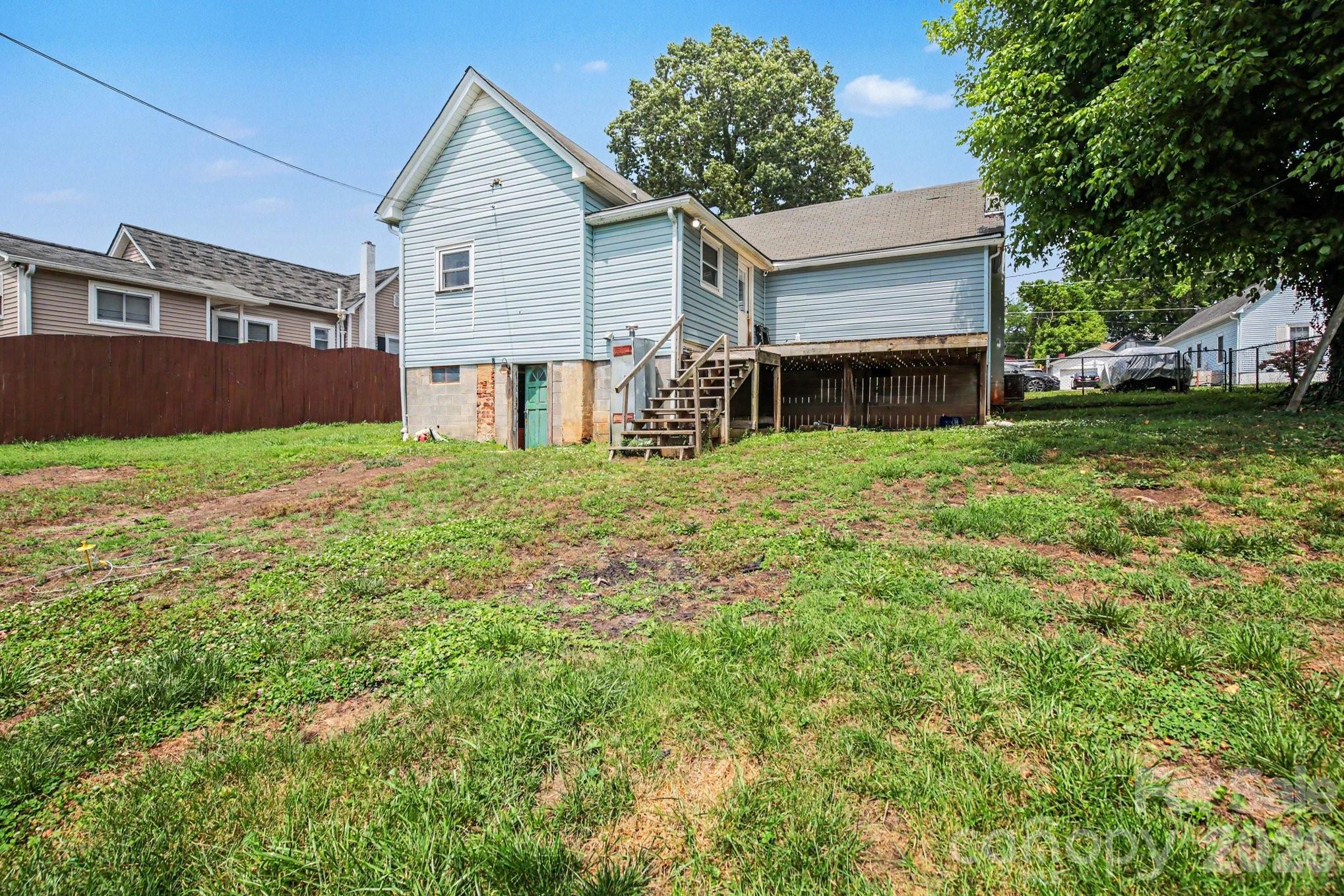 148 S Davie Drive Mocksville NC 27028