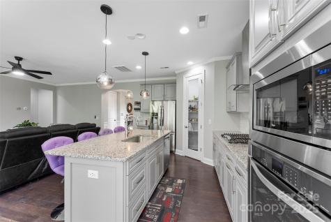 15416 Oleander Drive Charlotte NC 28278