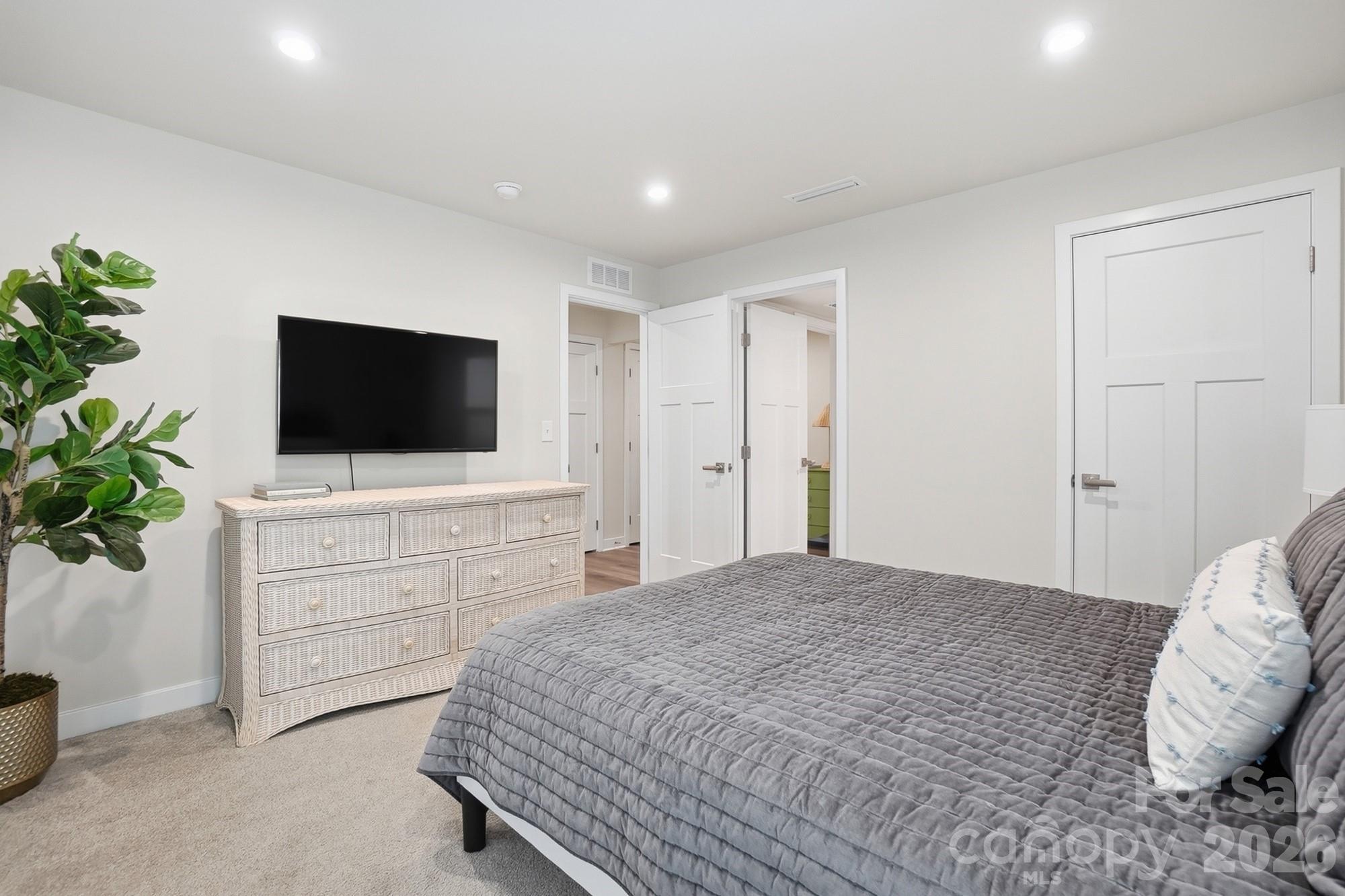 2913 Matthews Indian Trail Road Matthews NC 28104