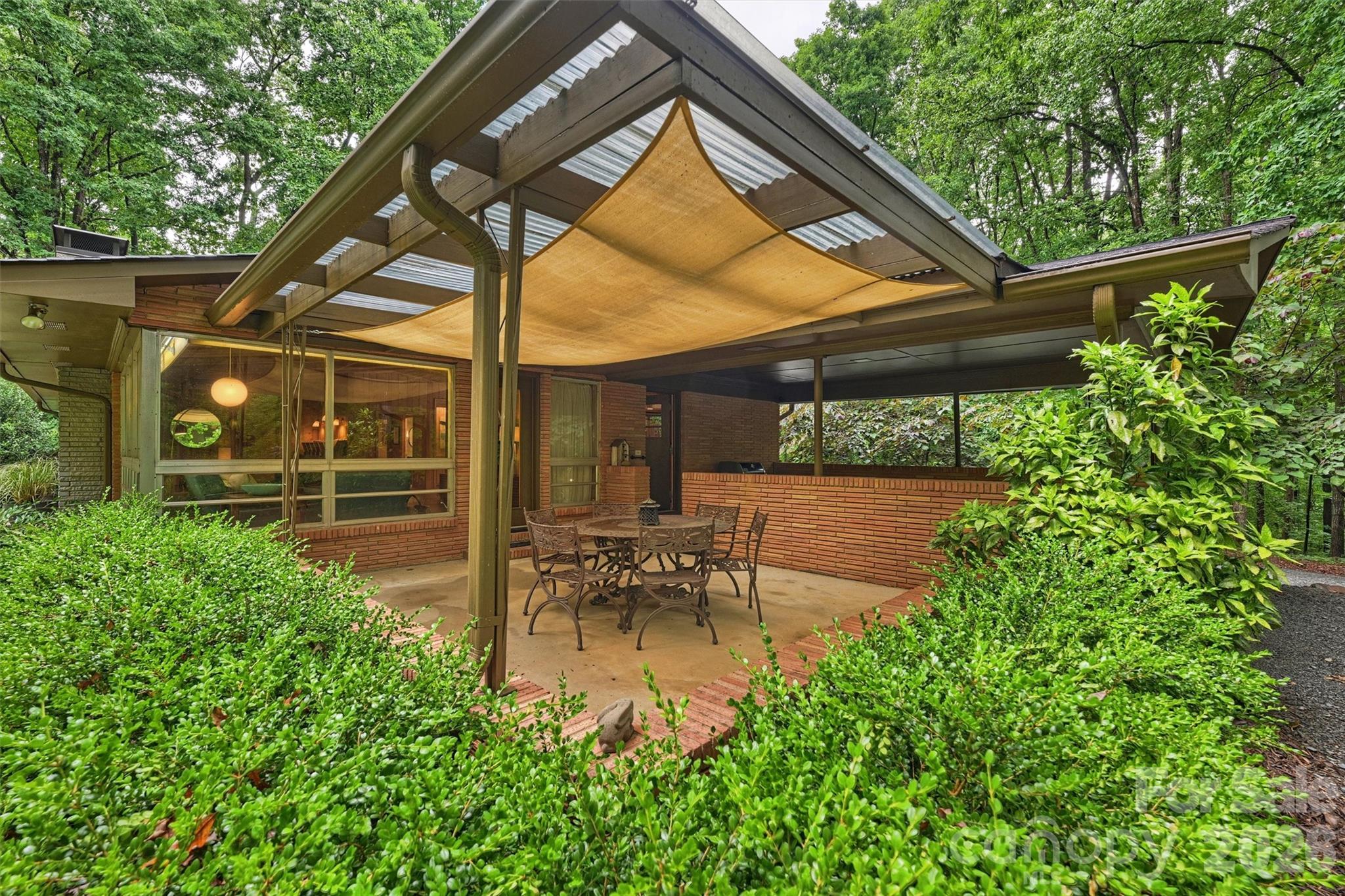 1916 Fair Forest Drive Matthews NC 28105