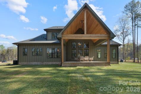 568 Longleaf Pine Lane Clover SC 29710